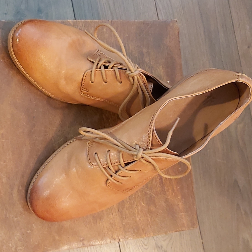 Frye Anna lace-up oxfords